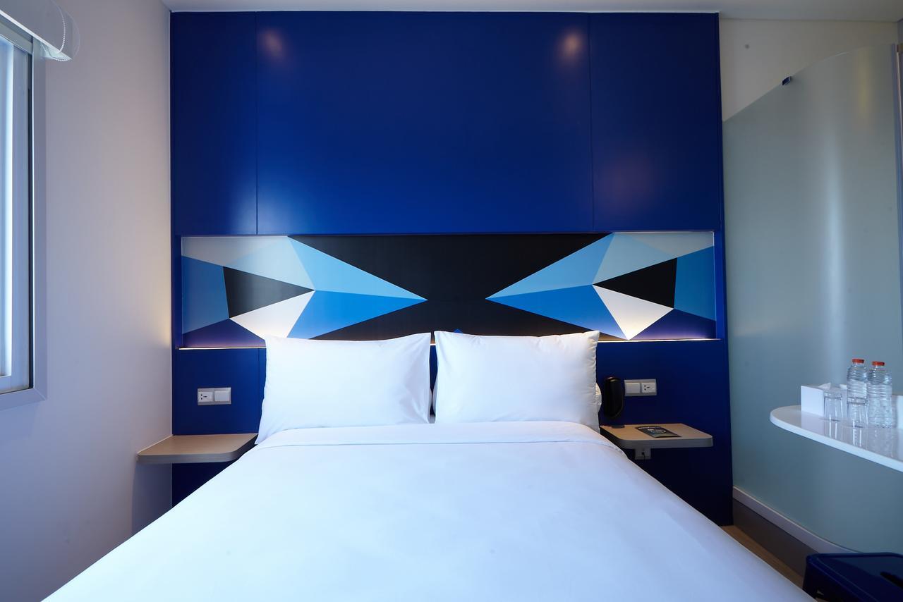 Ibis Budget Cirebon Εξωτερικό φωτογραφία
